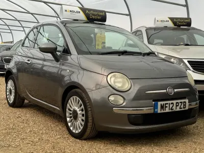 Usado Fiat 500 Lounge 85 HP (62 kW) 2012 Cinzento Citadino