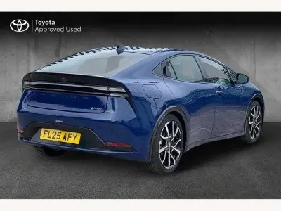 Used Toyota Prius 223 HP (164 kW) 2025 Blue Hatchback