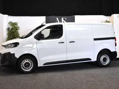 Used Citroën Dispatch 120 HP (88 kW) 2025 White MPV