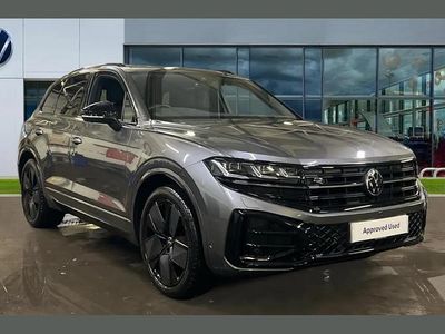 Used VW Touareg Black Edition 231 HP (169 kW) 2024 Silicon grey metallic SUV