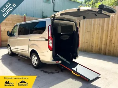 Used Ford Tourneo