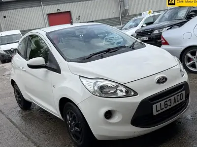 Używany Ford Ka 69 KM (50 kW) 2013 Biały Hatchback