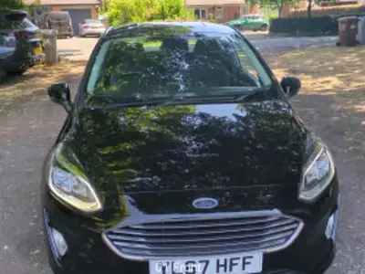 Used Ford Fiesta Zetec 101 HP (74 kW) 2018 Black Hatchback