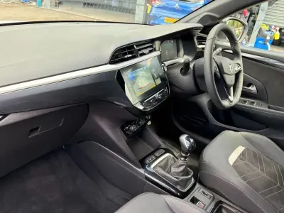 Used Vauxhall Corsa Ultimate 99 HP (72 kW) 2025 White Hatchback