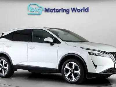 Used Nissan Qashqai N-Connecta 140 HP (102 kW) 2023 White SUV