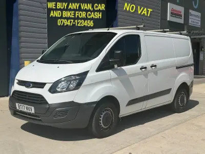 Used Ford Transit Custom 105 HP (77 kW) 2017 White Van