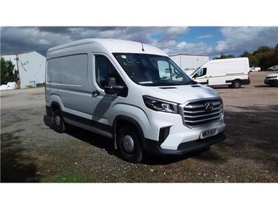 Maxus V90