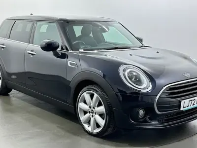 Used Mini Cooper Clubman Exclusive 136 HP (100 kW) 2022 Black Estate