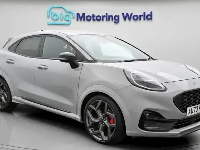 Begagnad Ford Puma ST 170 HK (125 kW) 2023 Grå SUV