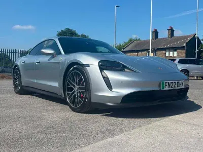 Used Porsche Taycan 389 kW (530 HP) 2022 Silver Sedan