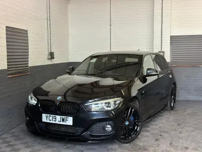 Usado BMW 118 Efficient Dynamics 2019 Negro Utilitario