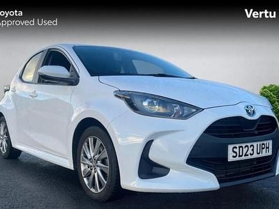 White Used 2023 Toyota Yaris Hybrid Hatchback | £16,541 (Good price)
