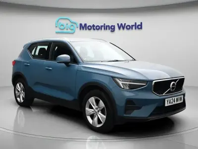 Used Volvo XC40 Core 163 HP (119 kW) 2024 Blue SUV