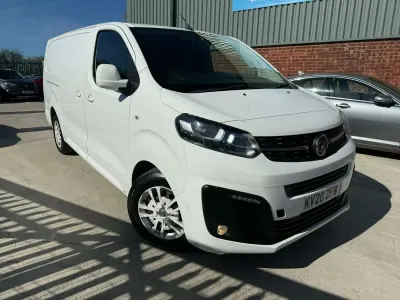 Gebraucht Vauxhall Vivaro Sportive 120 PS (88 kW) 2020 Weiß Van / Kleinbus