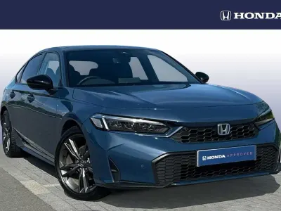 Begagnad Honda Civic Sport 143 HK (105 kW) 2025 Blå Halvkombi