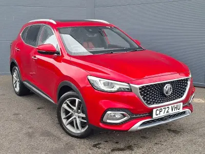 Begagnad MG HS Exclusive 162 HK (119 kW) 2023 Röd SUV