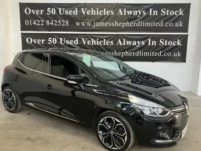 Used Renault Clio Iconic 110 HP (80 kW) 2019 Black Hatchback