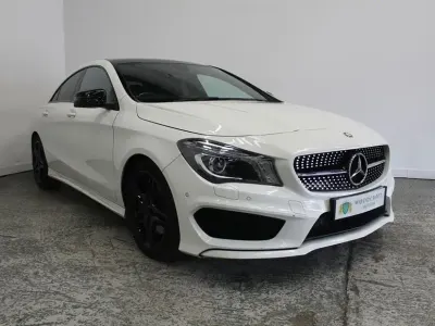 Usado Mercedes CLA220 AMG 2014 Branco Sedan