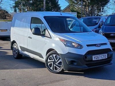 White Used 2017 Ford Transit Connect MPV | £5,295 (Fair price)