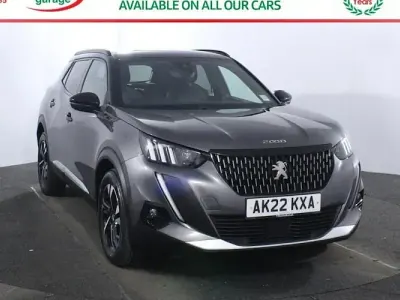 Usado Peugeot 2008 GTi 131 HP (96 kW) 2022 Cinzento SUV