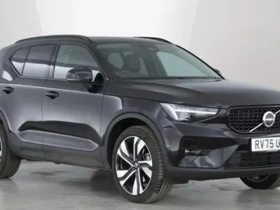 Used Volvo XC40 Ultra 161 HP (118 kW) 2025 Black SUV