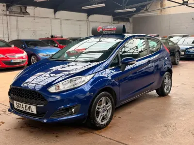 Used Ford Fiesta Zetec 82 HP (60 kW) 2014 Blue Hatchback