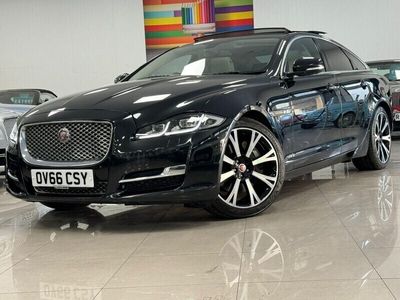 Jaguar XJ