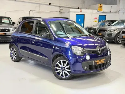 Used Renault Twingo Iconic 70 HP (51 kW) 2016 Purple Hatchback