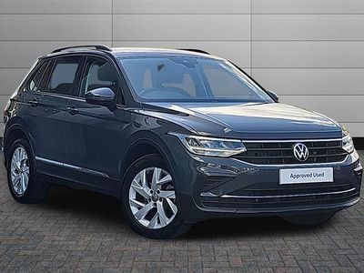 Używany VW Tiguan Life 150 KM (110 kW) 2022 Szary SUV