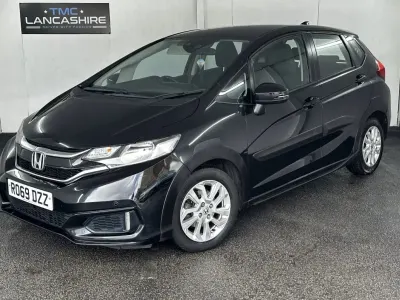 Used Honda Jazz SE 102 HP (75 kW) 2019 Black Hatchback