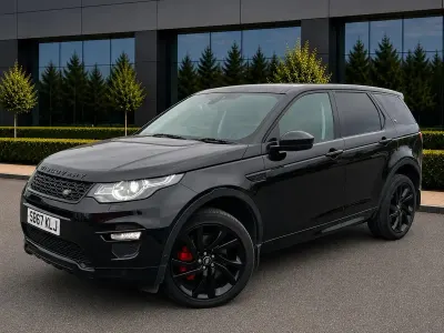 Used Land Rover Discovery 5 HSE Dynamic 2018 Black SUV
