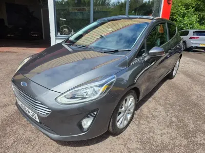 Used Ford Fiesta Titanium 120 HP (88 kW) 2018 Grey Hatchback