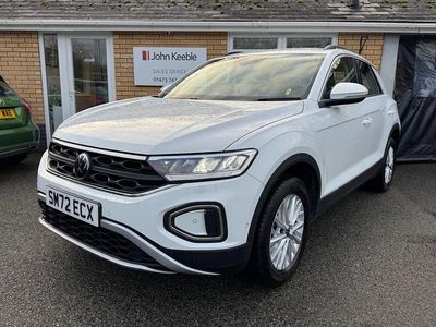 White Used 2022 VW T-Roc S SUV | £17,399 (Fair price)