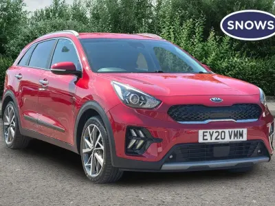 Used Kia Niro 141 HP (103 kW) 2020 Runway red SUV