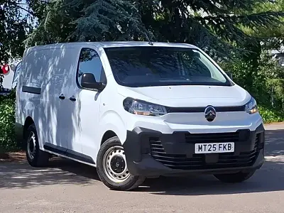 Used Citroën Dispatch 120 HP (88 kW) 2025 White MPV