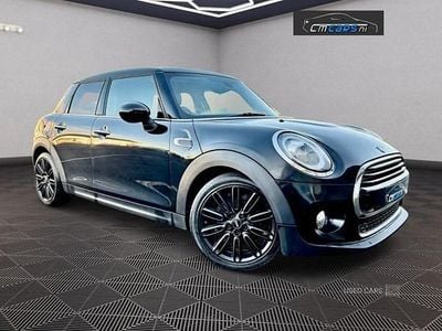 Black Used 2018 Mini Cooper D Hatch Hatchback | £8,975 (Fair price)
