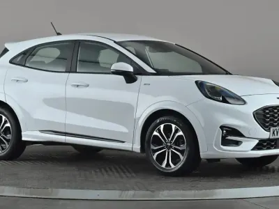 Używany Ford Puma ST-Line 125 KM (91 kW) 2022 Biały SUV