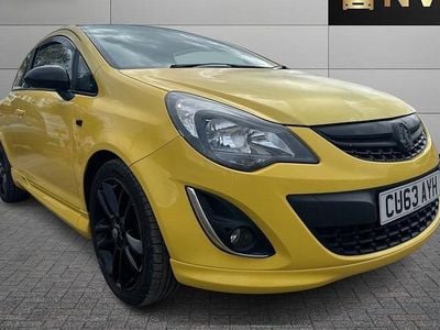 Used Vauxhall Corsa Edition 86 HP (63 kW) 2013 White Hatchback