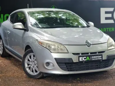 Used Renault Mégane Coupé Expression 86 HP (63 kW) 2009 Silver Coupe