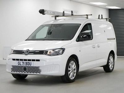 Used VW Caddy Maxi Pro 122 HP (89 kW) 2022 White MPV