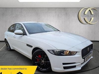 Used Jaguar XE Prestige 240 HP (176 kW) 2016 White Sedan