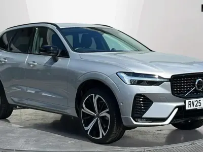 Used Volvo XC60 Ultra 247 HP (181 kW) 2025 Silver SUV