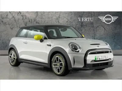 Używany Mini Cooper S Level 2 93 kW (127 KM) 2021 Biały Hatchback