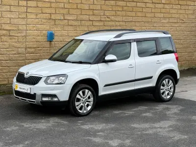 Used Skoda Yeti SE L 110 HP (80 kW) 2016 White SUV