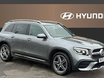Mercedes GLB220