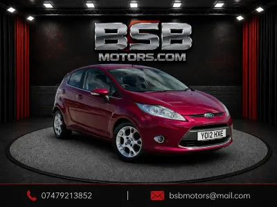 Used Ford Fiesta Zetec 2012 Red Hatchback