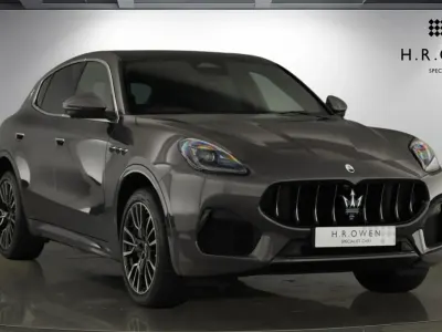 New Maserati Grecale 300 HP (220 kW) 2026 Grigo lava SUV