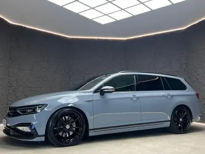 Begagnad VW Passat R-line 240 HK (176 kW) 2020 Grå Kombi