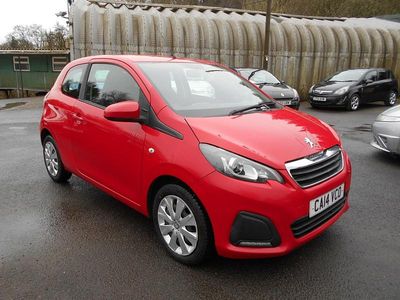 Used Peugeot 108 Active 68 HP (50 kW) 2014 Red Hatchback