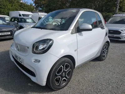 Used Smart ForTwo Coupé Premium 71 HP (52 kW) 2016 White Coupe